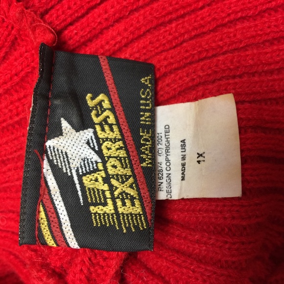 Pretty red vintage sleeveless sweater. - Picture 6 of 6